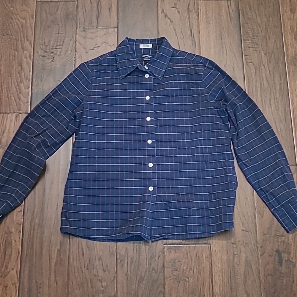 Callaway boy's long-sleeved button-up shirt size Medium
